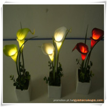 Flores artificiais do diodo emissor de luz de Mini Calla com o potenciômetro da cerâmica para a promoção